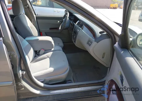 2007 Buick Lacrosse Cx z USA, uszkodzony, nr VIN 2G4WC582271208671